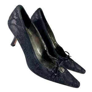 TALBOTS! BLACK LACE OVER SATIN KITTEN HEELED CLASSIC PUMPS, HEELS! SZ 8M